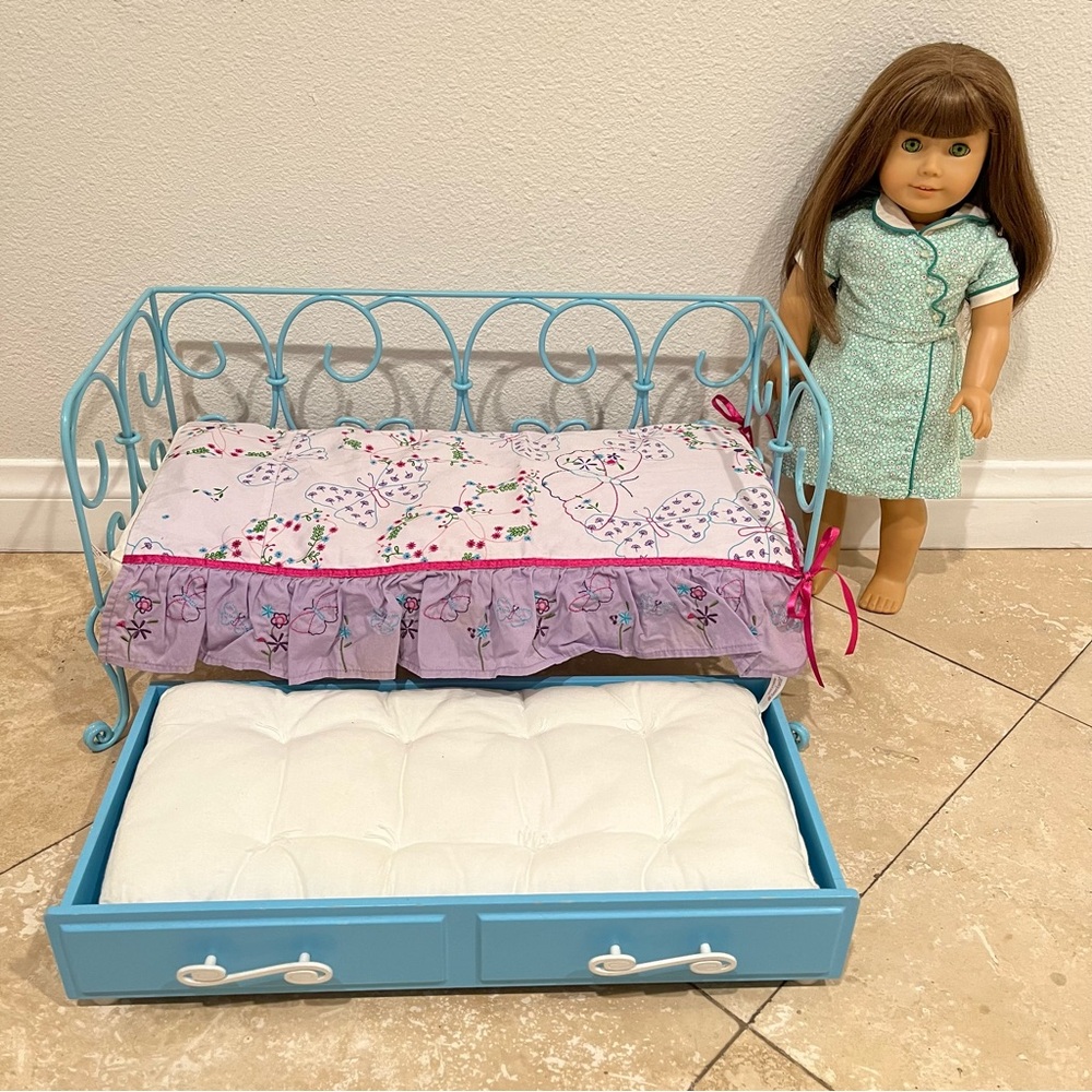 American Girl Doll Curlicue Trundle Bed for 18-inch Dolls Retired